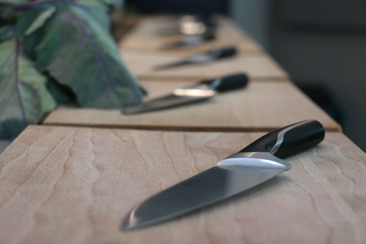 Po czym poznać dobre noże kuchenne?