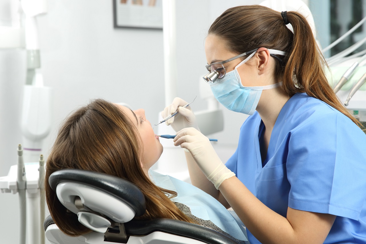 Jak radzić sobie z lękiem przed dentystą?