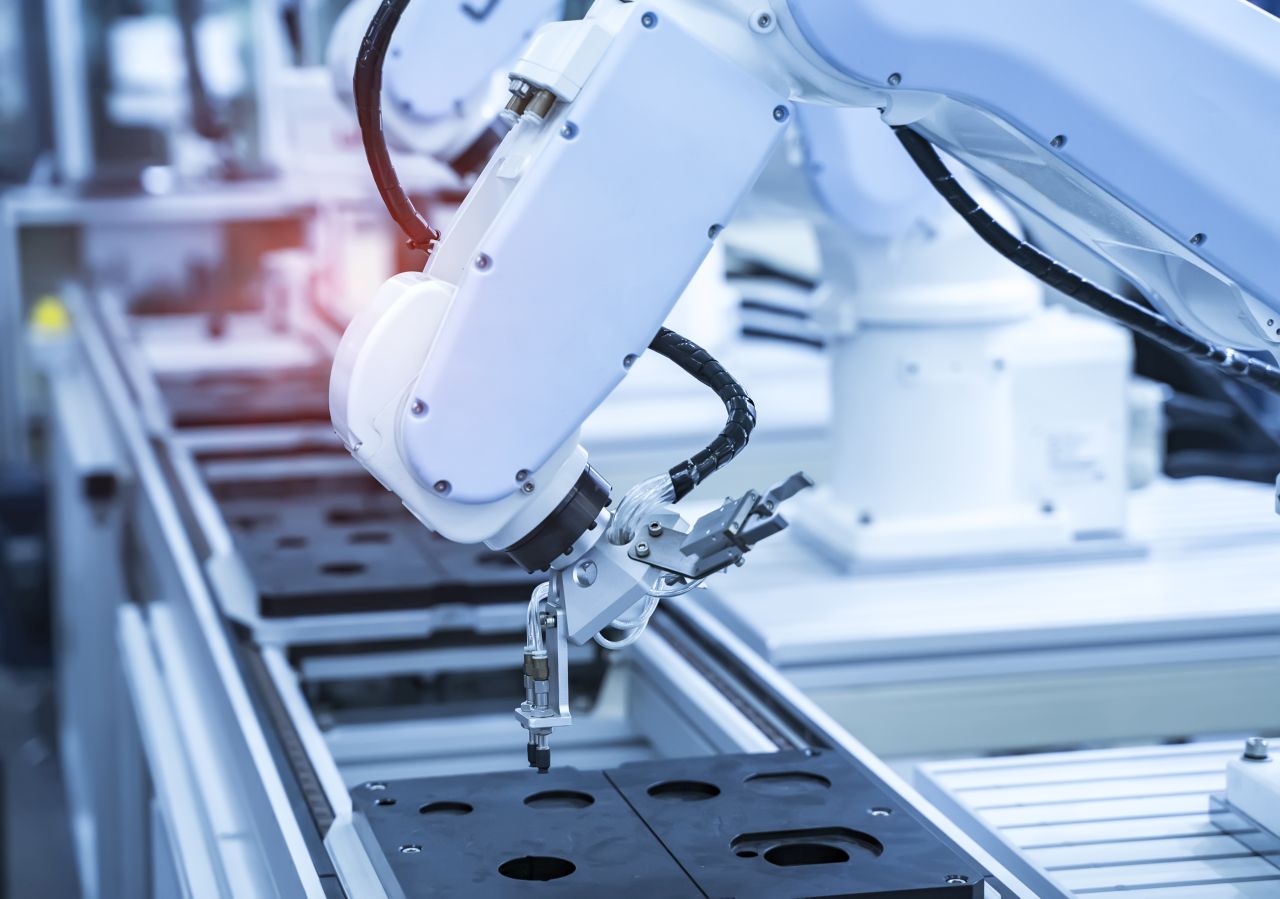 Rozwój robotyki i jej wpływ na funkcjonowanie zakładów przemysłowych